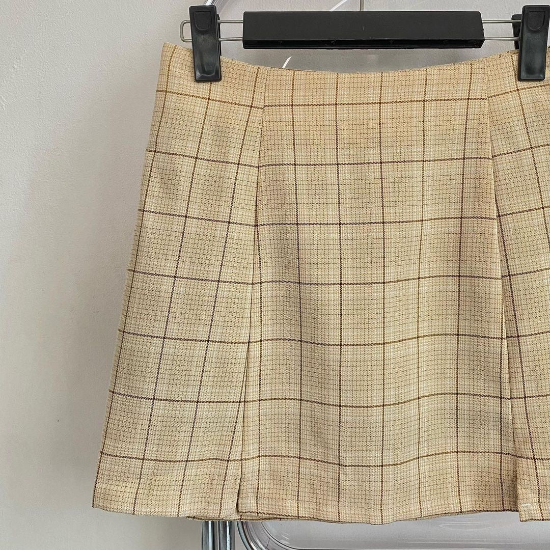 Livia Mini Skirts