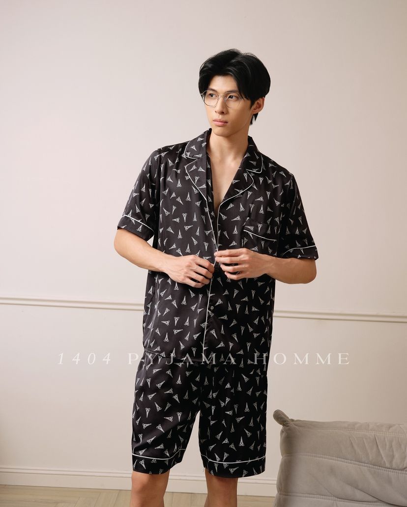 Tour Eiffel Print Pajamas