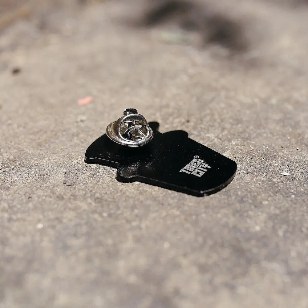Ca phe Enamel Pin