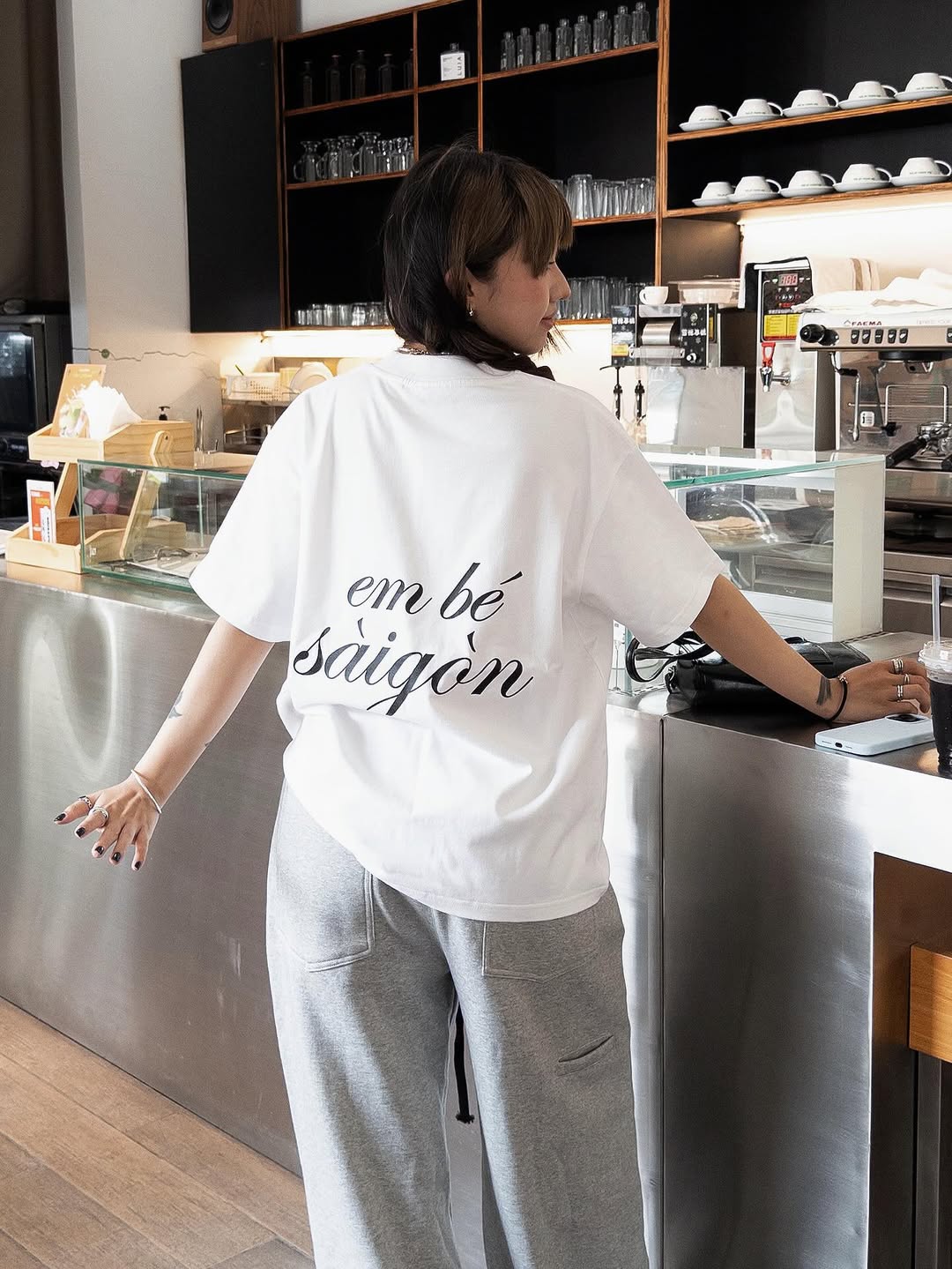 Em Bé SÀIGÒN Tee