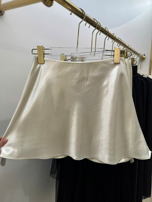 Lumie Skirt