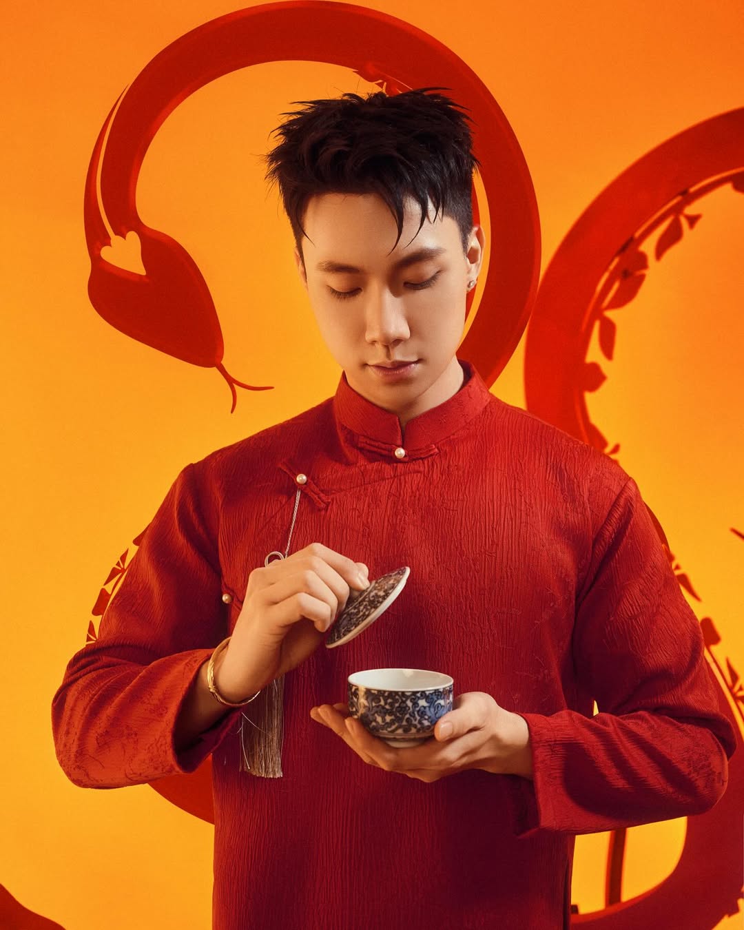 Áo Dài Tài Hồ (Pants & Pendant not Included)