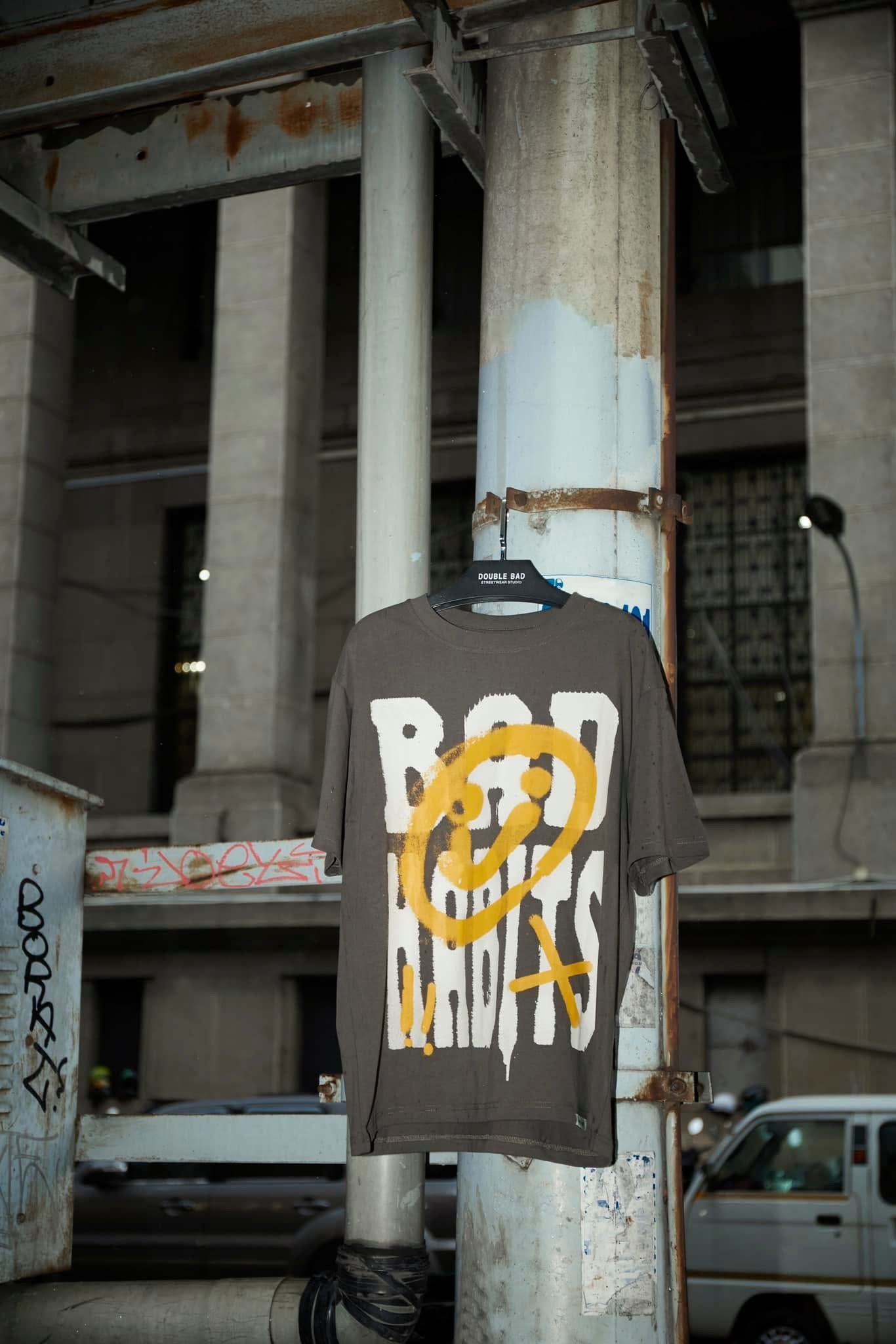 BAD SMILEY TEE