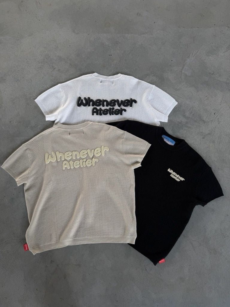 “WHENEVER” BASIC EMBOSSED LOGO WAFFLE T-SHIRT