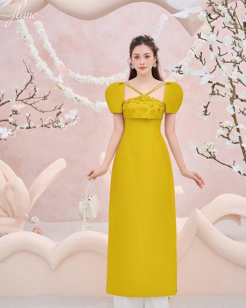 Áo Dài Thiên Kim (Pants Not Included)