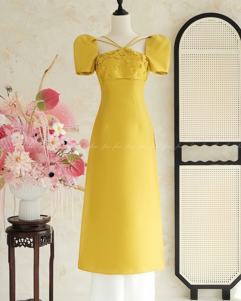 Áo Dài Thiên Kim (Pants Not Included)