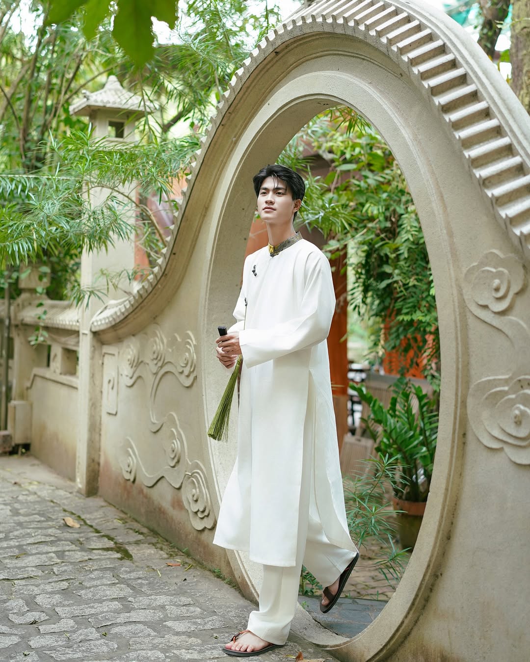 Áo Dài Gấm Họa Tiết (Pants & Pendants not Included)