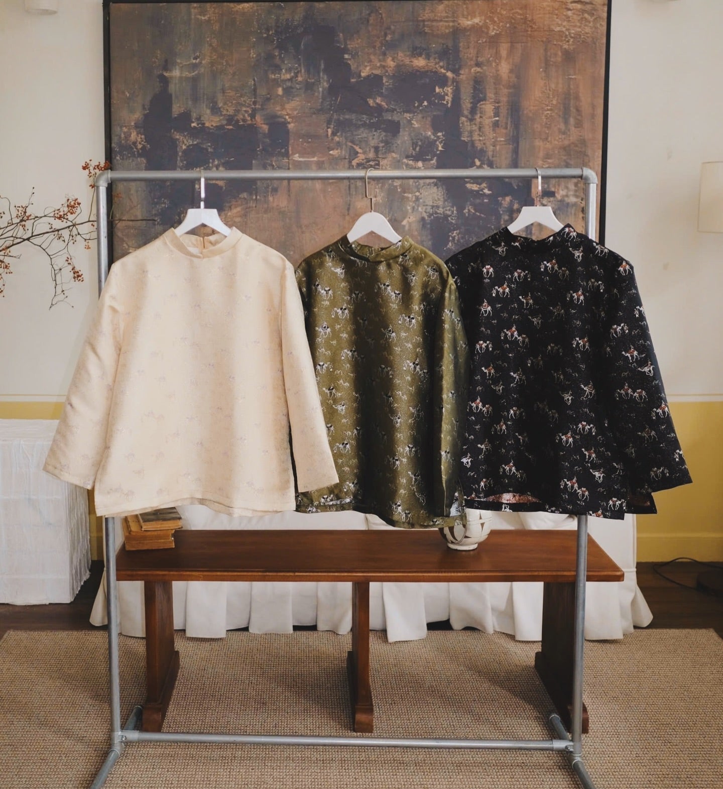 Áo Gấm Cách Tân (Pants & Accessories not Inccluded)