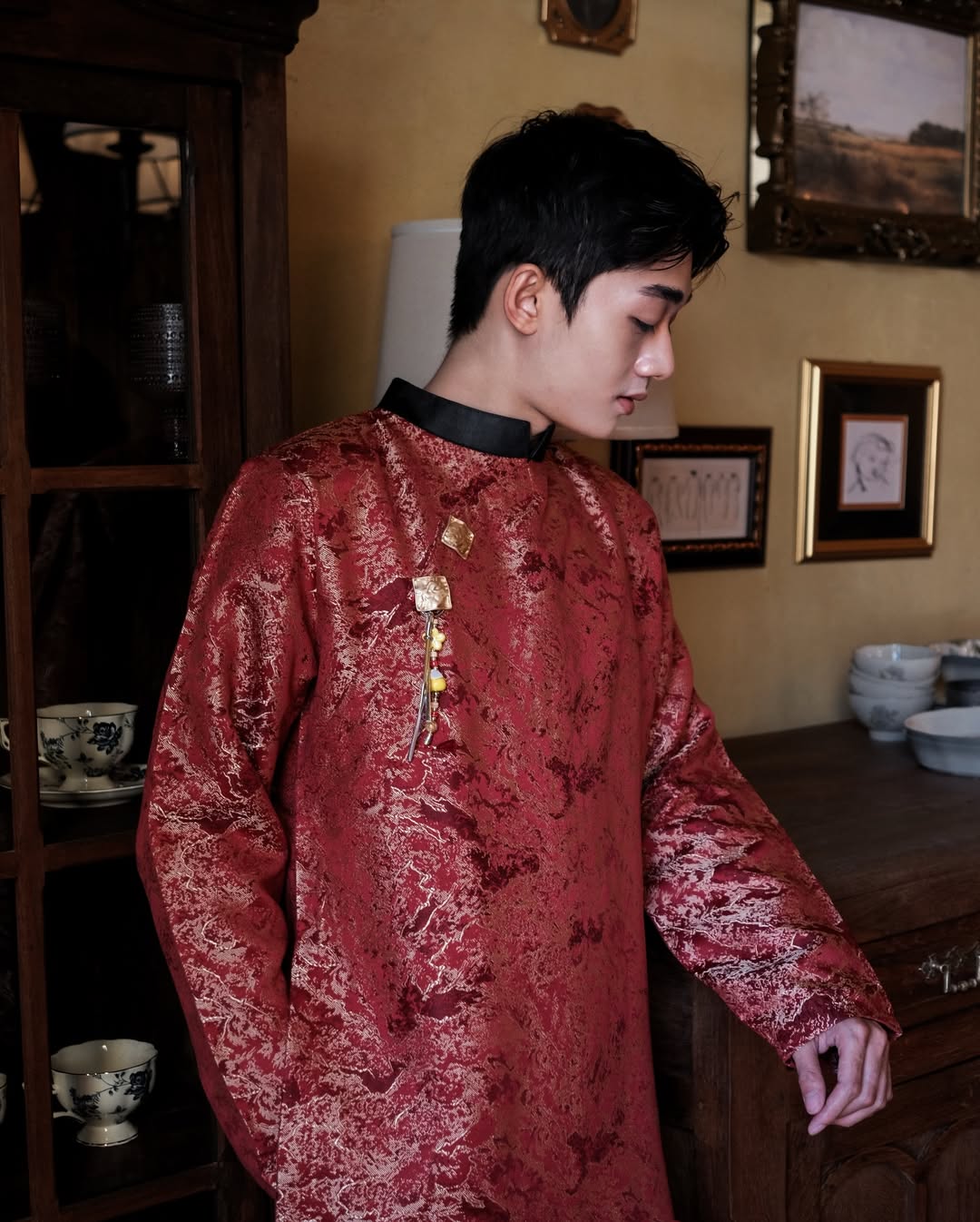 Áo Dài Sơn (Pants & Charms not Included)