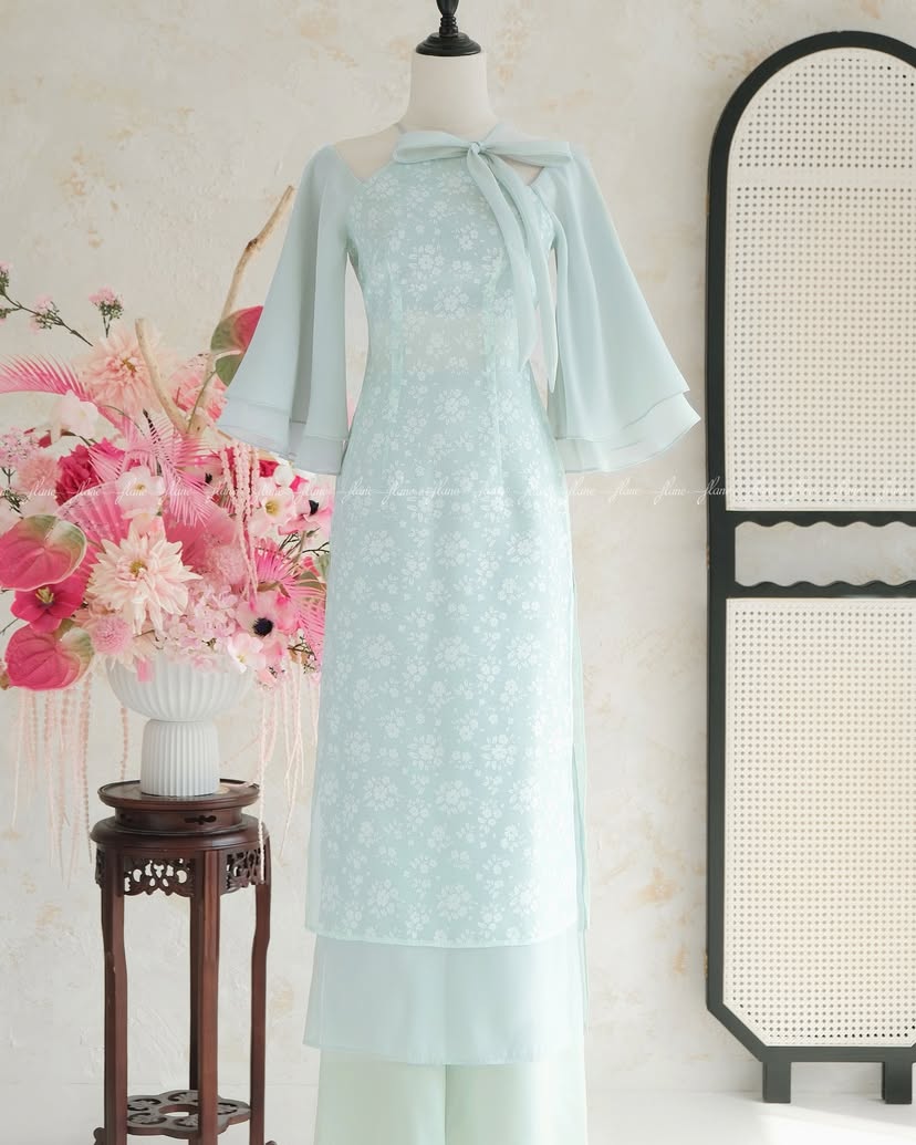 Áo Dài Hà Bích (Pants Sold Seperately)