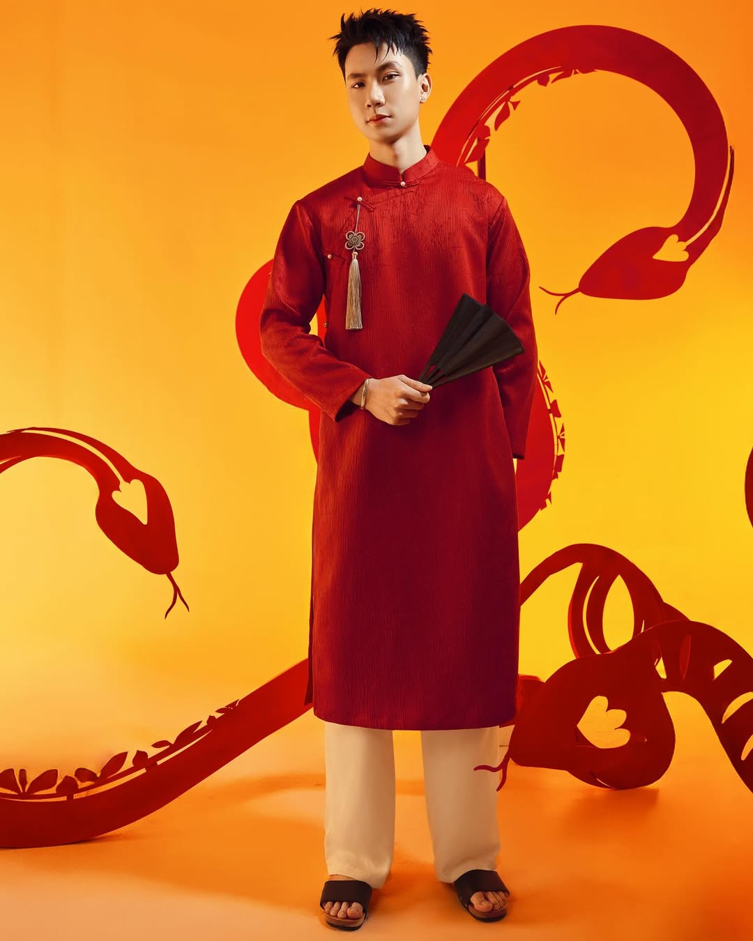 Áo Dài Tài Hồ (Pants & Pendant not Included)