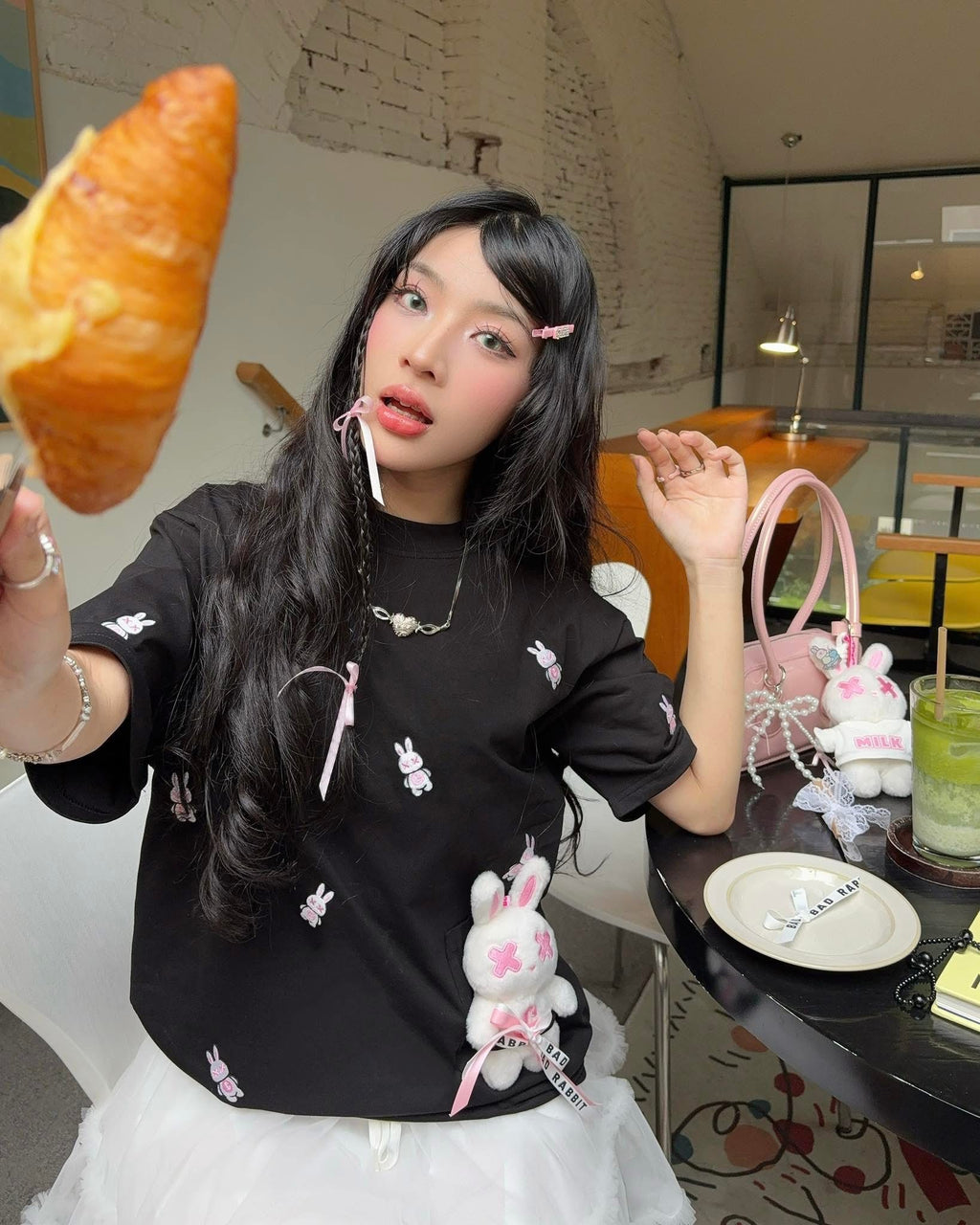 MAMI RABBIT TEE