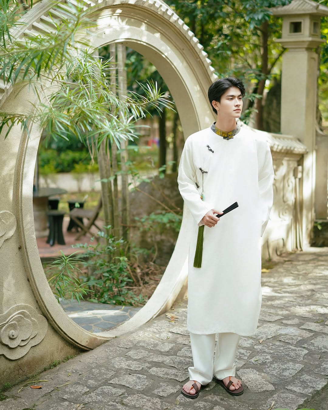 Áo Dài Gấm Họa Tiết (Pants & Pendants not Included)