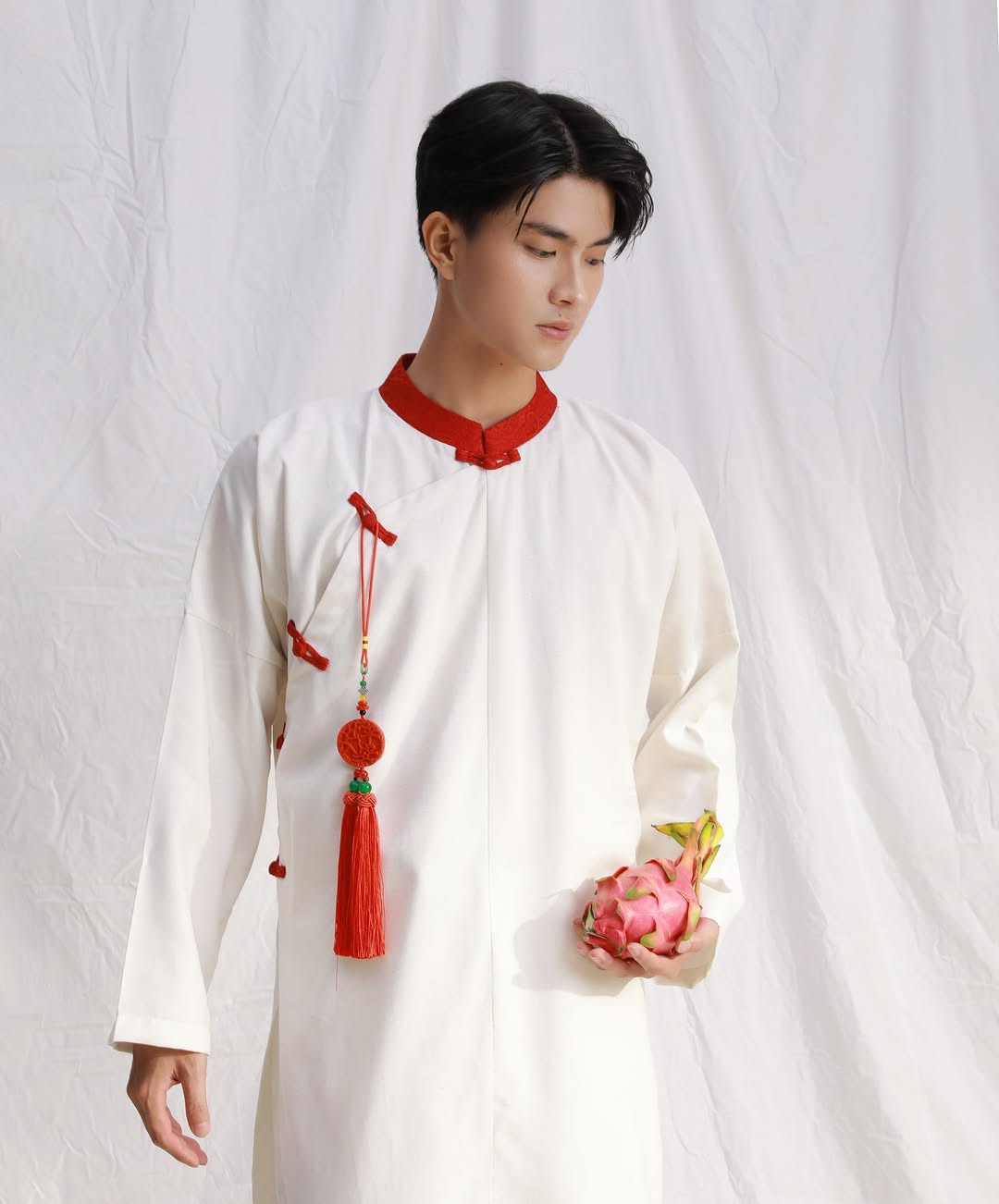 Áo Dài Trắng Gấm Đỏ (Pants & Pendants not Included)