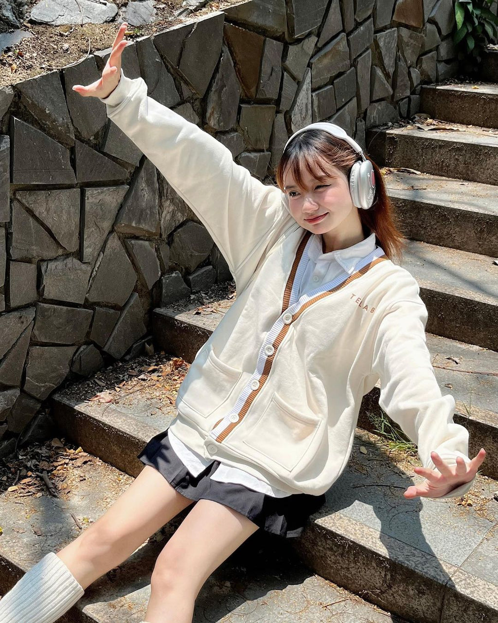 TeeLab Basic Logo Cardigan