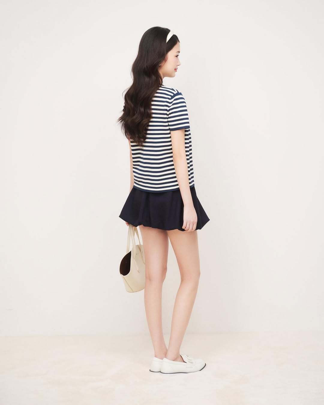 Chasie Set (Not included Skirt)