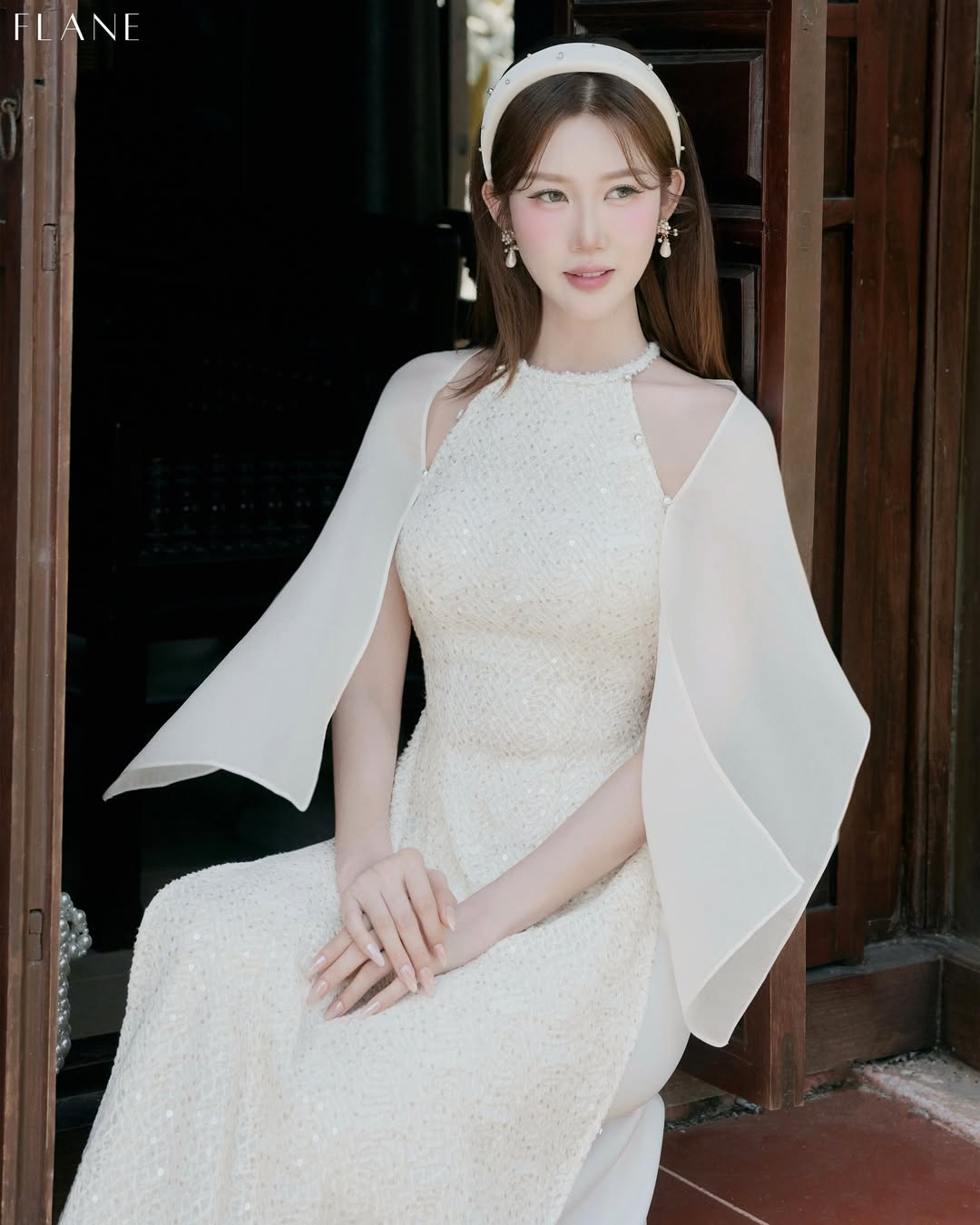 Áo Dài Uyển Khanh (Pants Do Not Include)