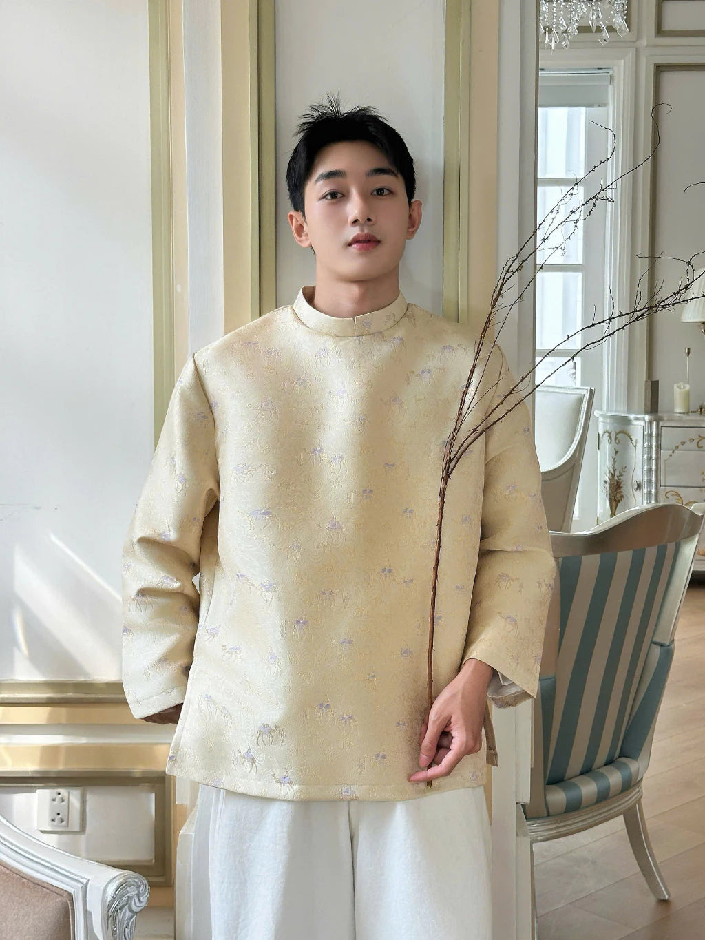 Áo Gấm Cách Tân (Pants & Accessories not Inccluded)