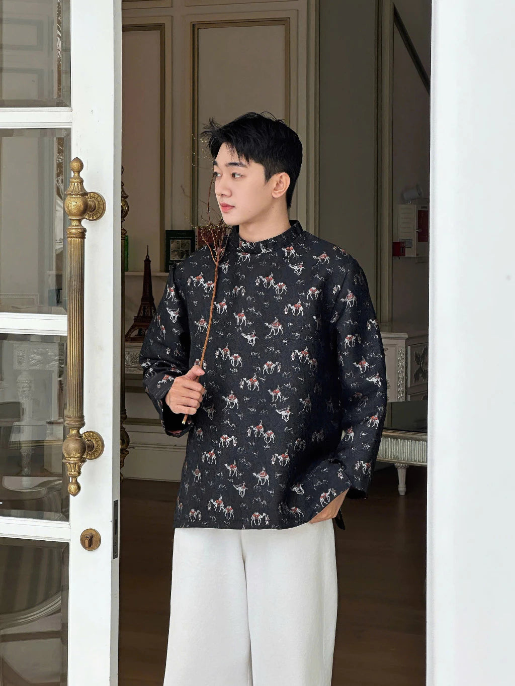 Áo Gấm Cách Tân (Pants & Accessories not Inccluded)