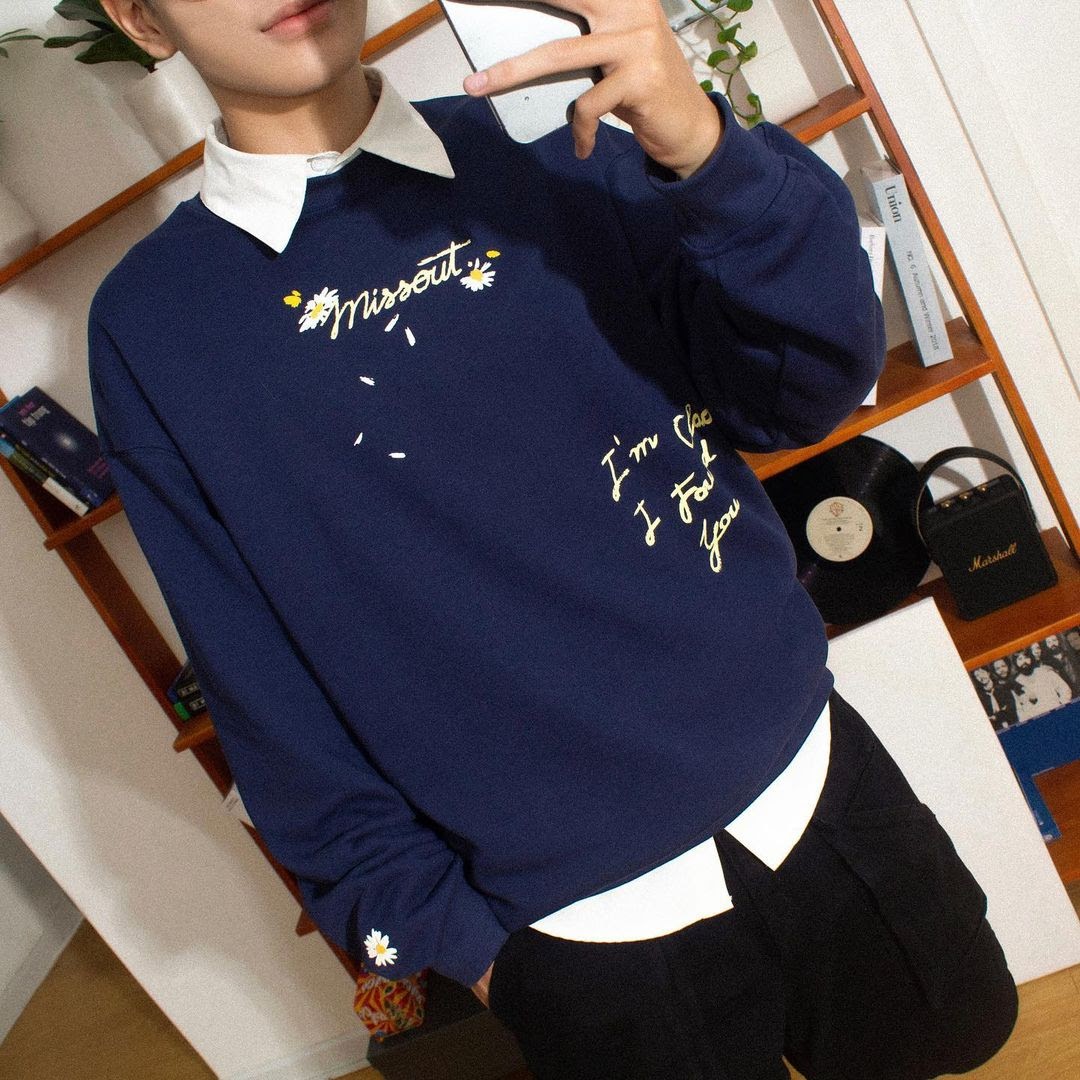 daisy flower t-shirt  - Gòn.